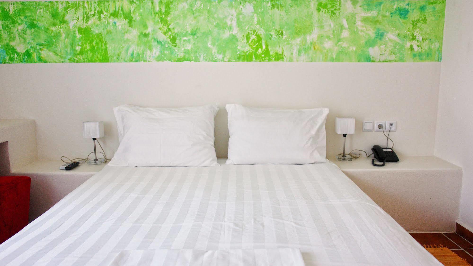 ניאה סטירה Filion Eco Hotel & Suites מראה חיצוני תמונה