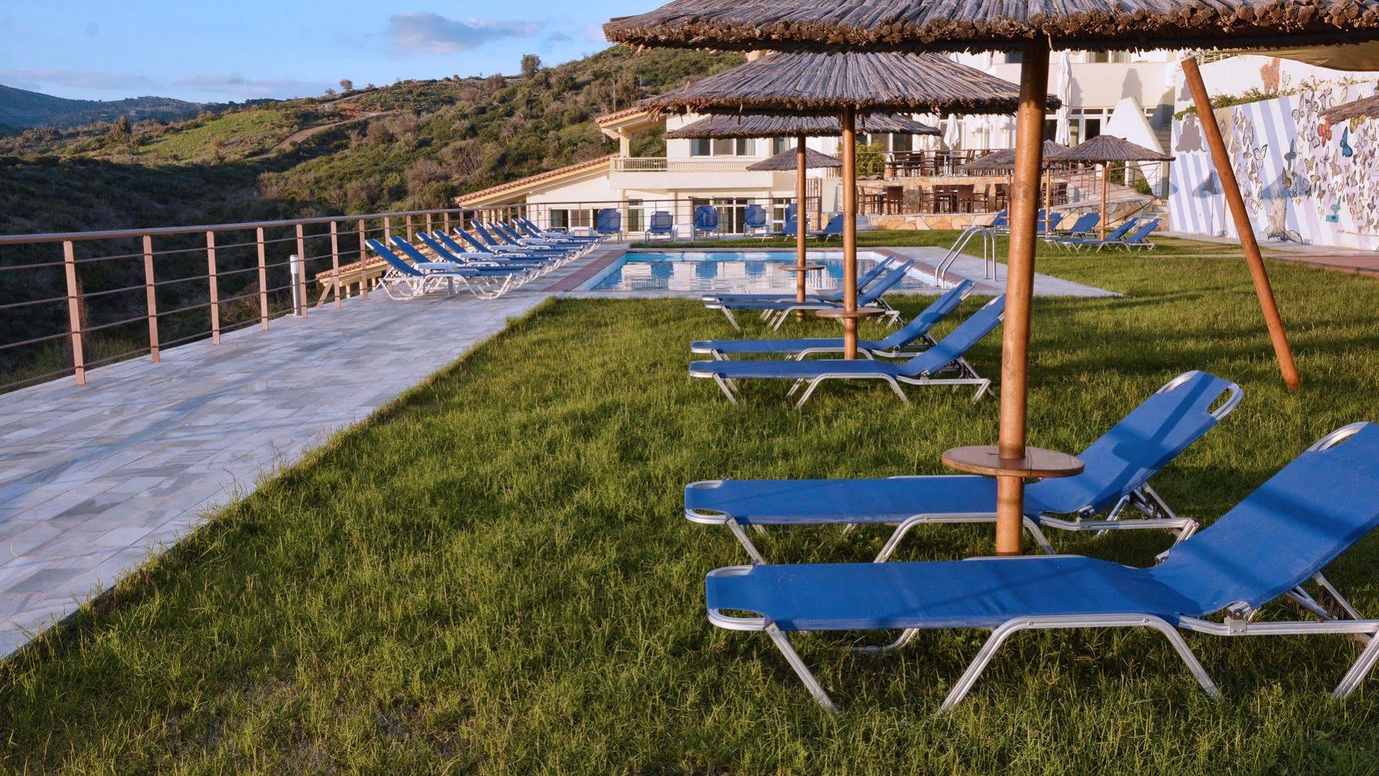ניאה סטירה Filion Eco Hotel & Suites מראה חיצוני תמונה